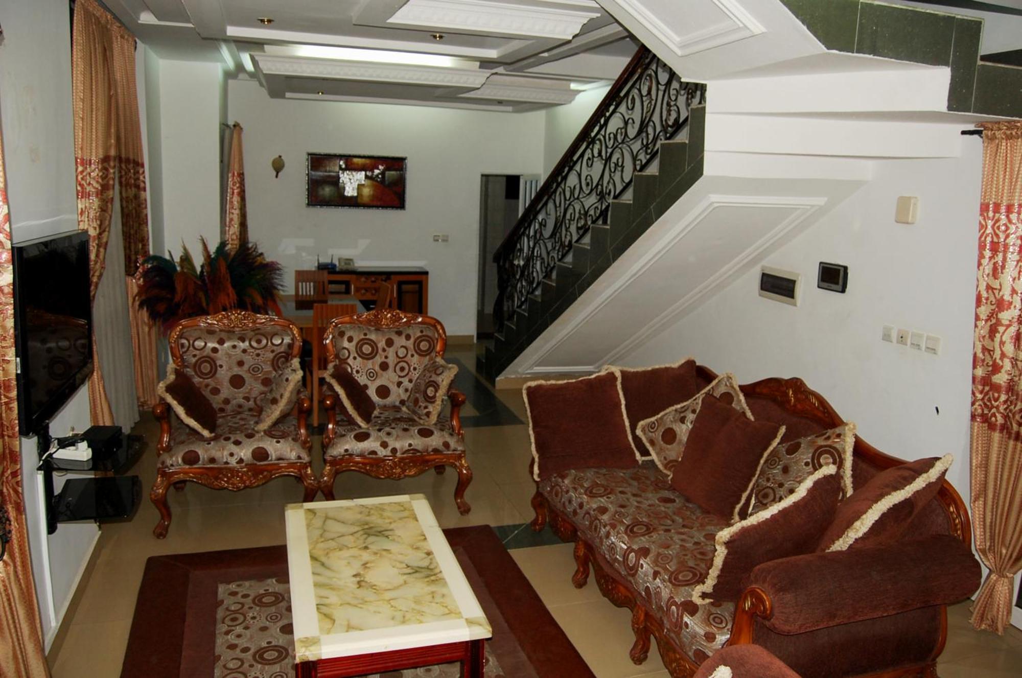 Hotel Residence Jeanne D'Arc Cotonou Buitenkant foto